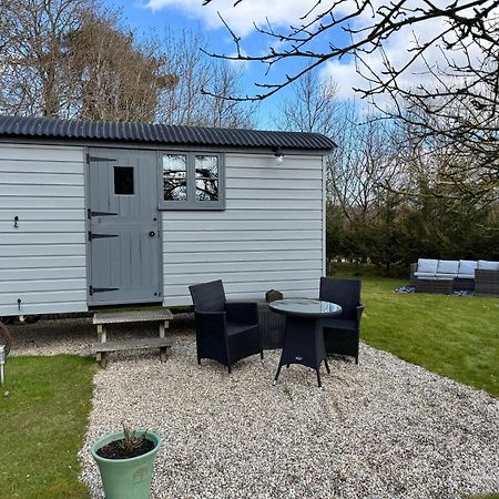 Greatwood Shepherds Hut Battle Ngoại thất bức ảnh